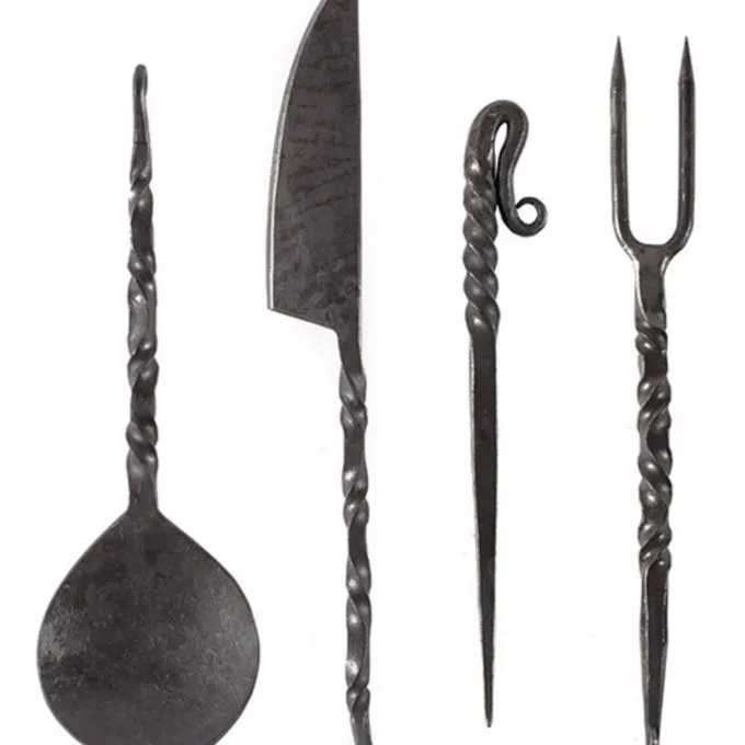 Deepeeka Mittelalterliches Besteckset Mit Leder-Etui 1 Deepeeka Mittelalterliches Besteckset Mit Leder-Etui